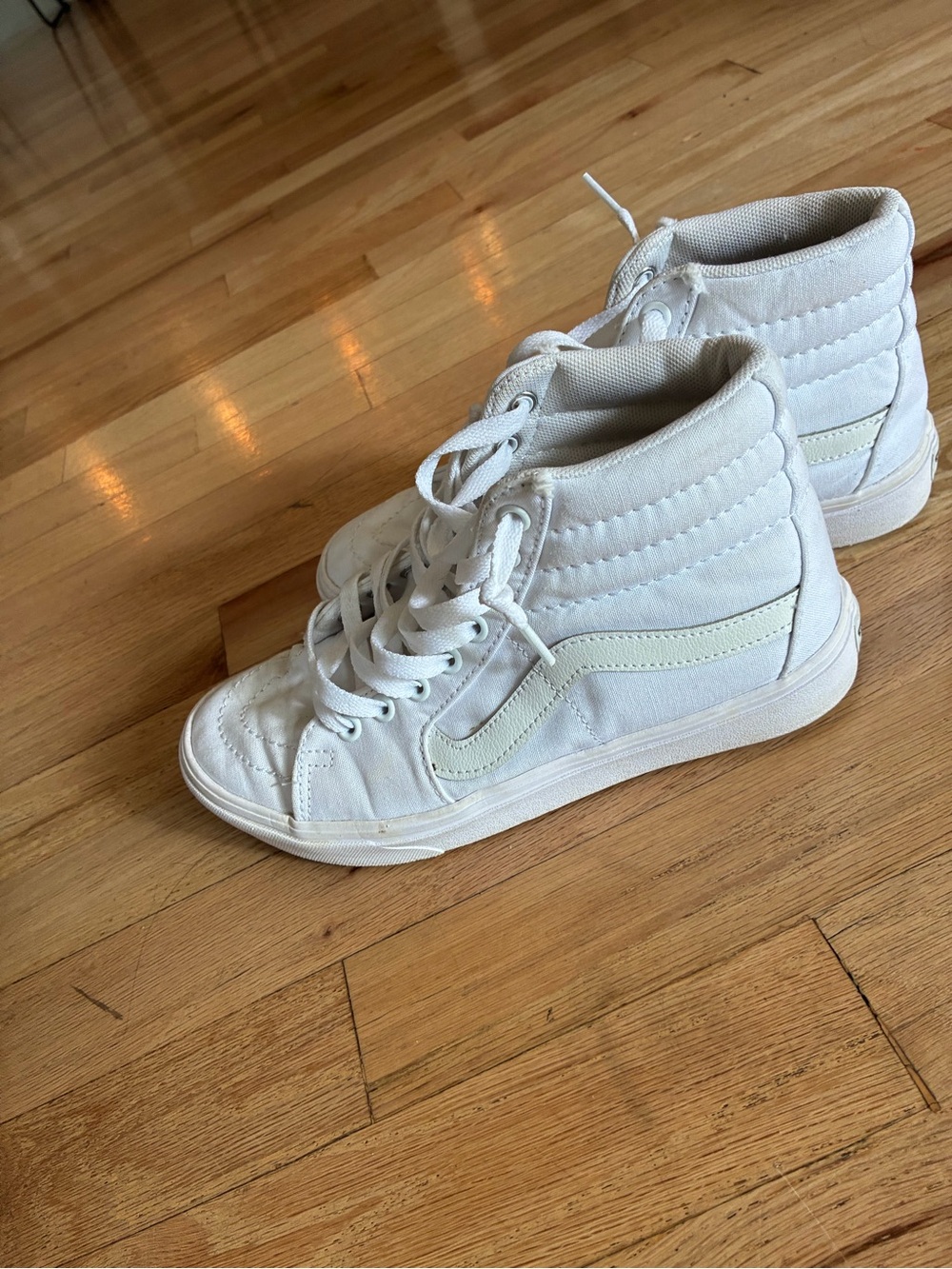 White High-Top CCanvas Sneakers - Classic Women's Casual Shoes